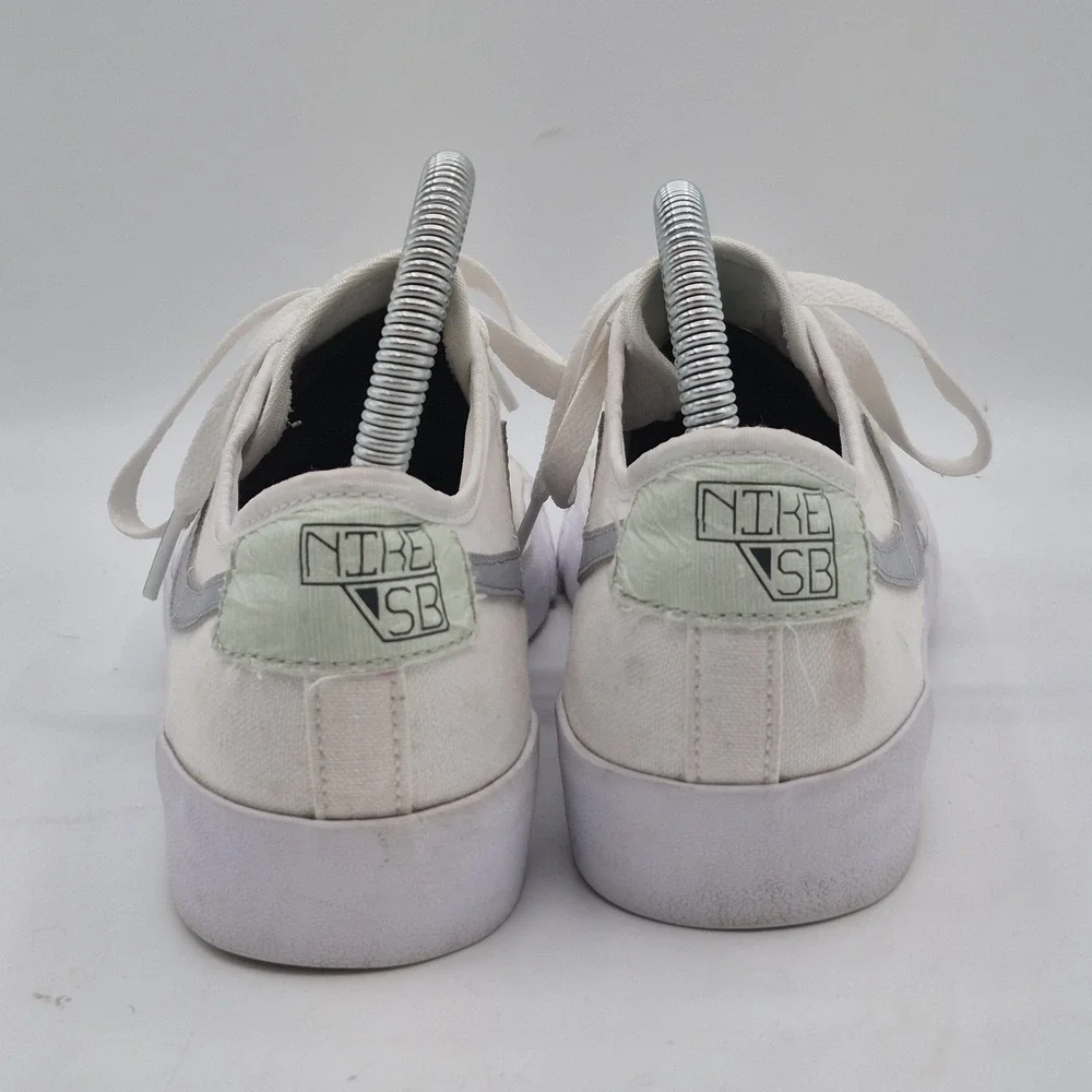 Nike SB‎ Blazer Court Shoes Mens Size 7 White Canvas Skateboarding CZ5605-100